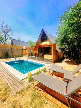 Sapanca Tam Korunaklı, Özel Isıtmalı Havuzlu ve Jakuzili 2+1 Bungalov