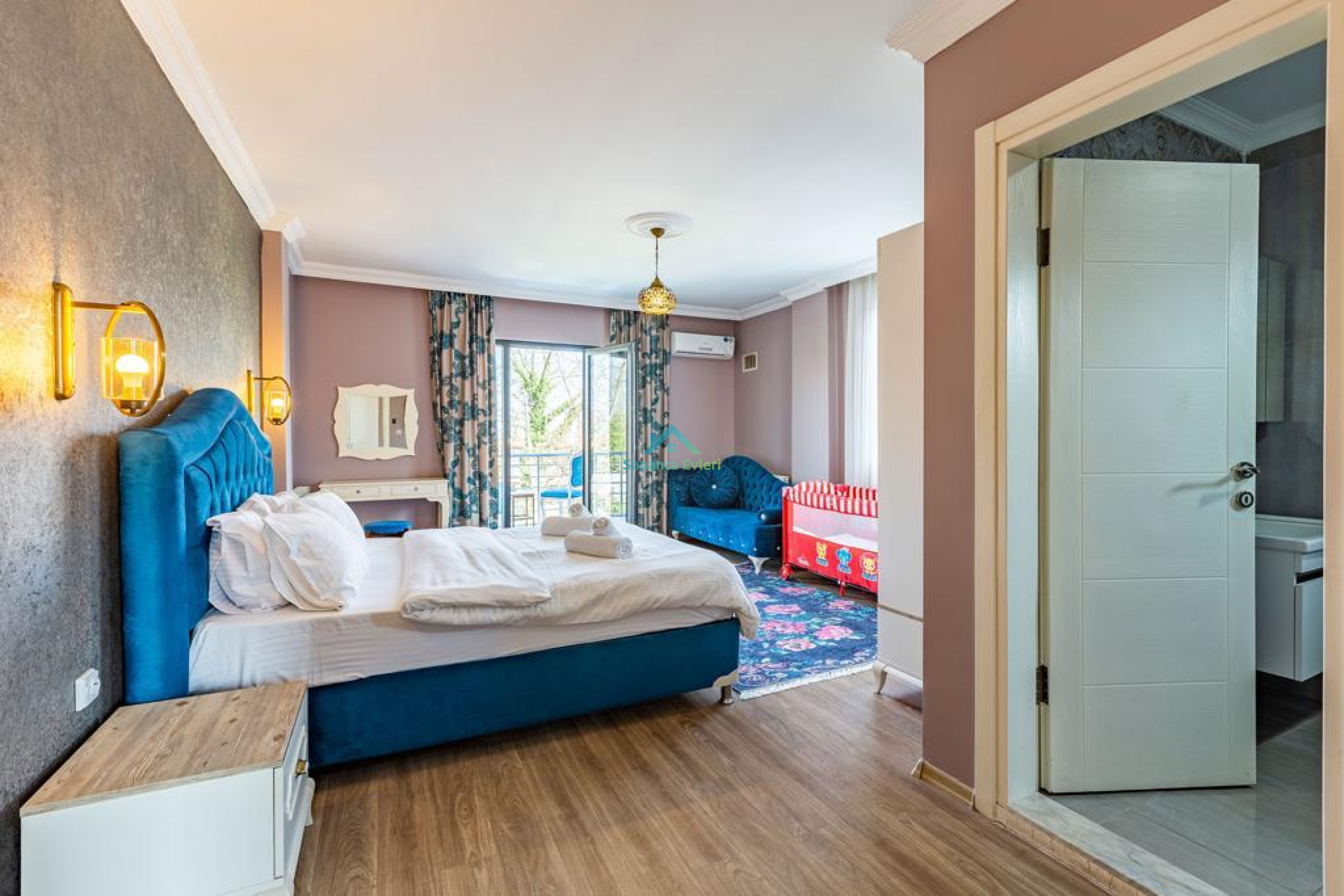 Mobile Gallery 15
