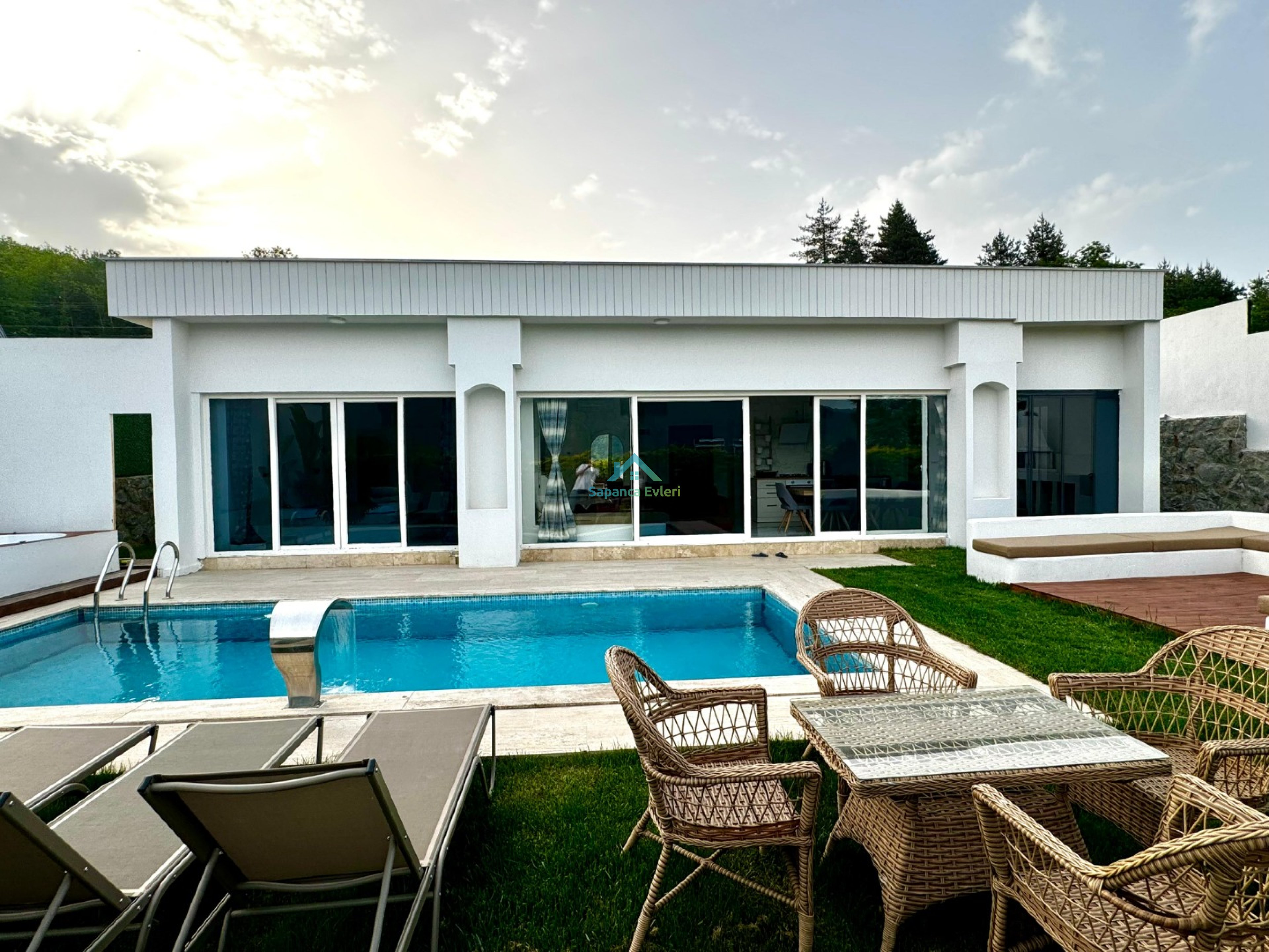 Villa Main