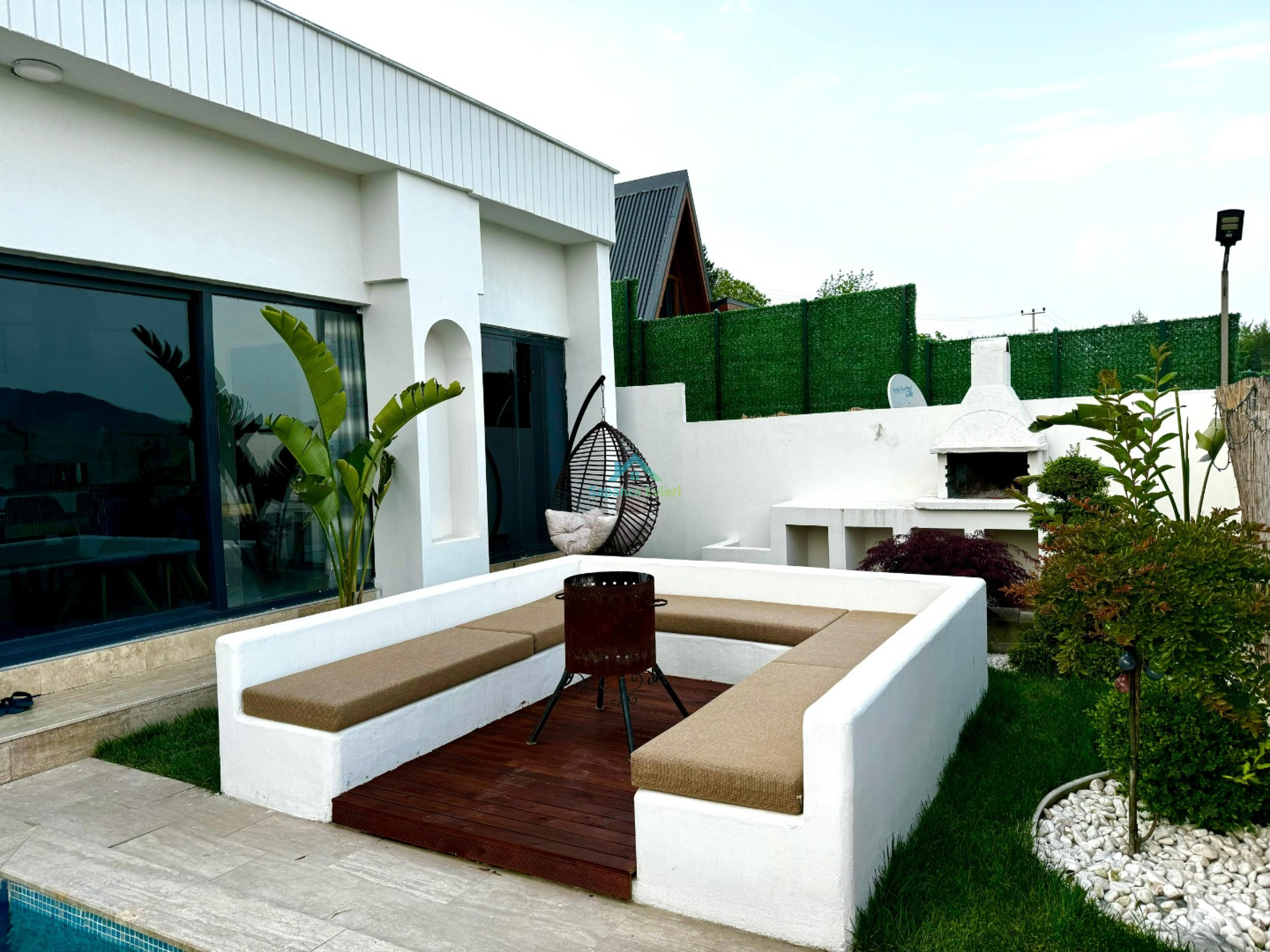 Gallery 2