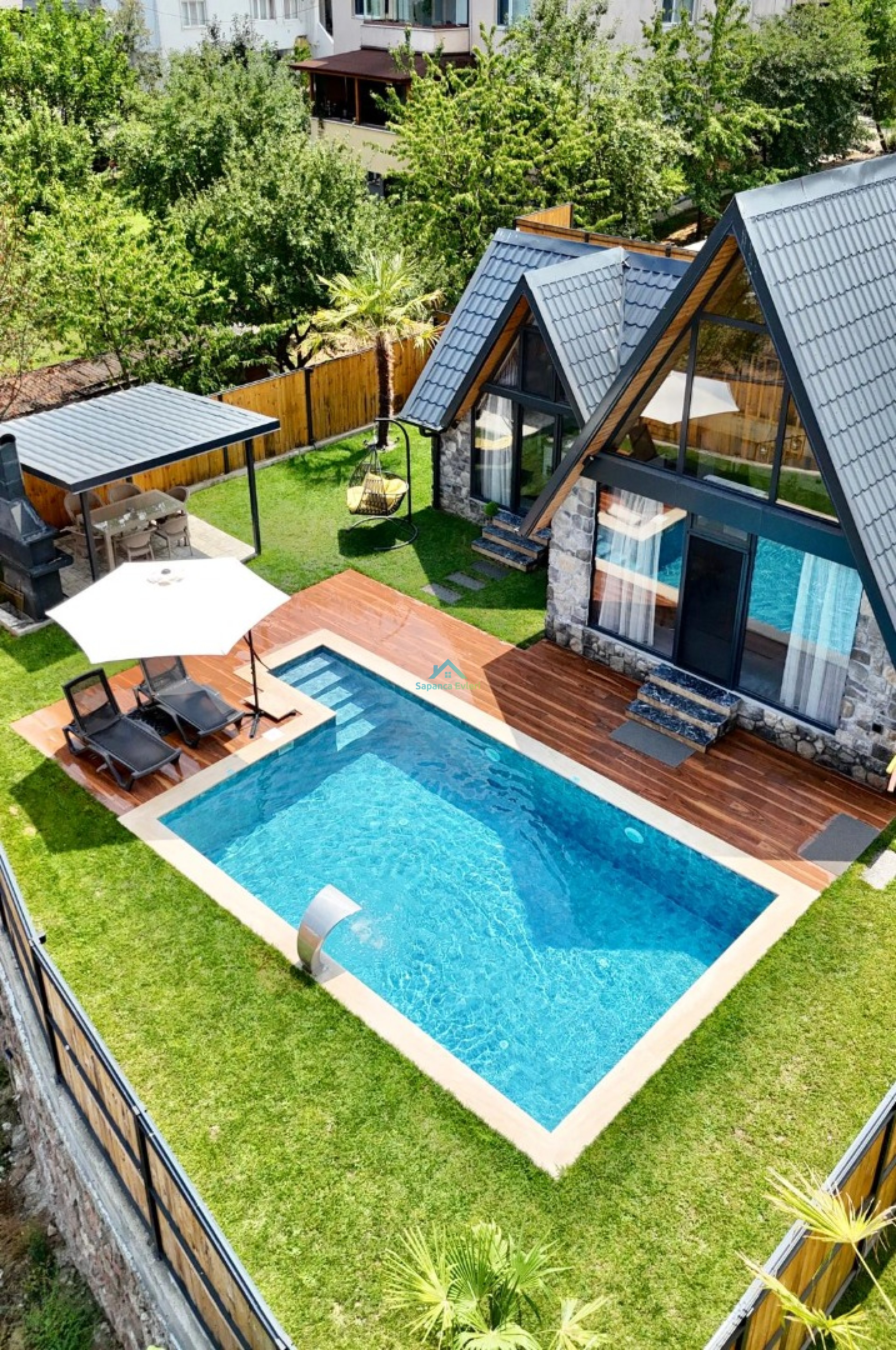 Villa Main