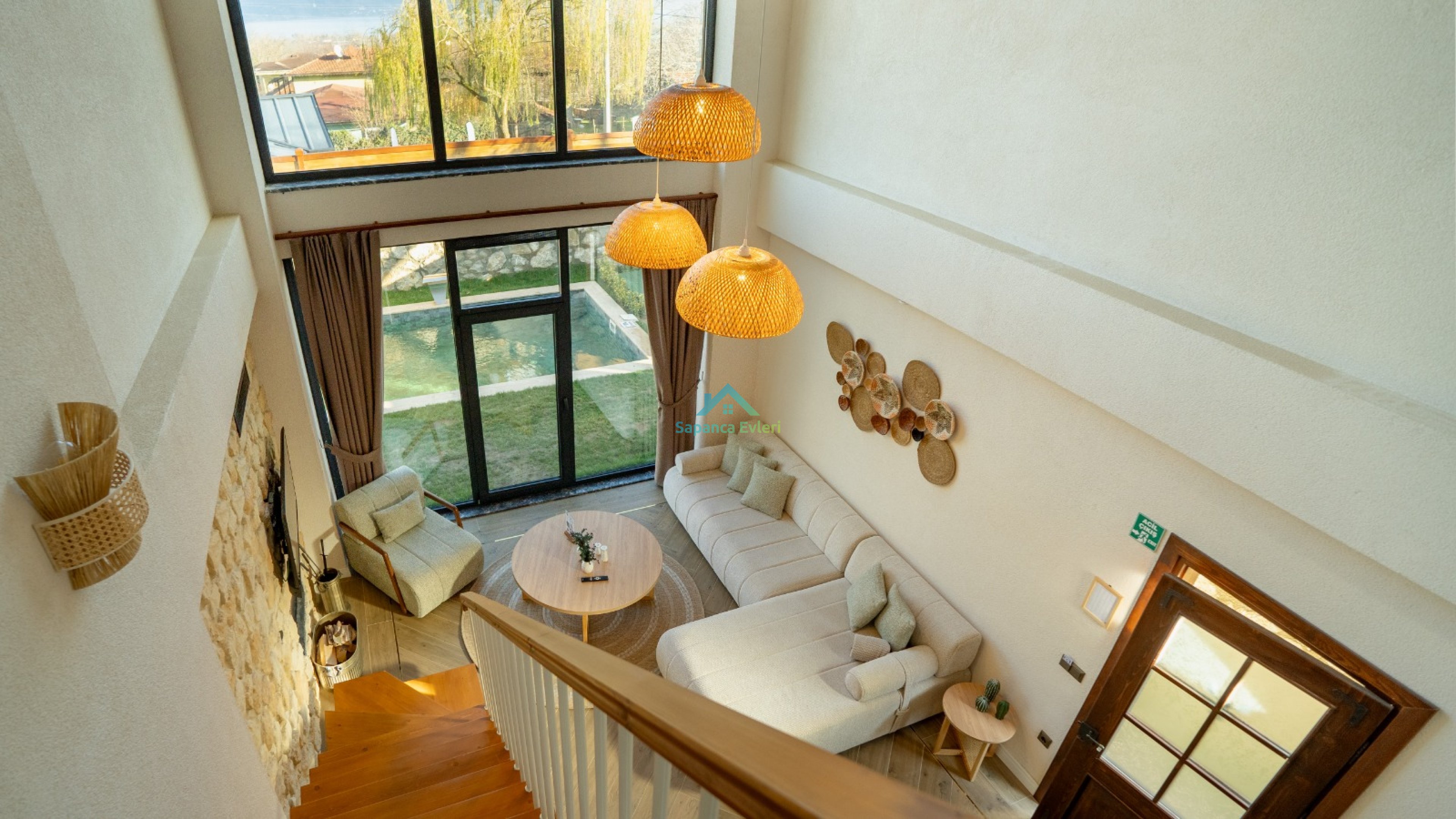 Gallery 0