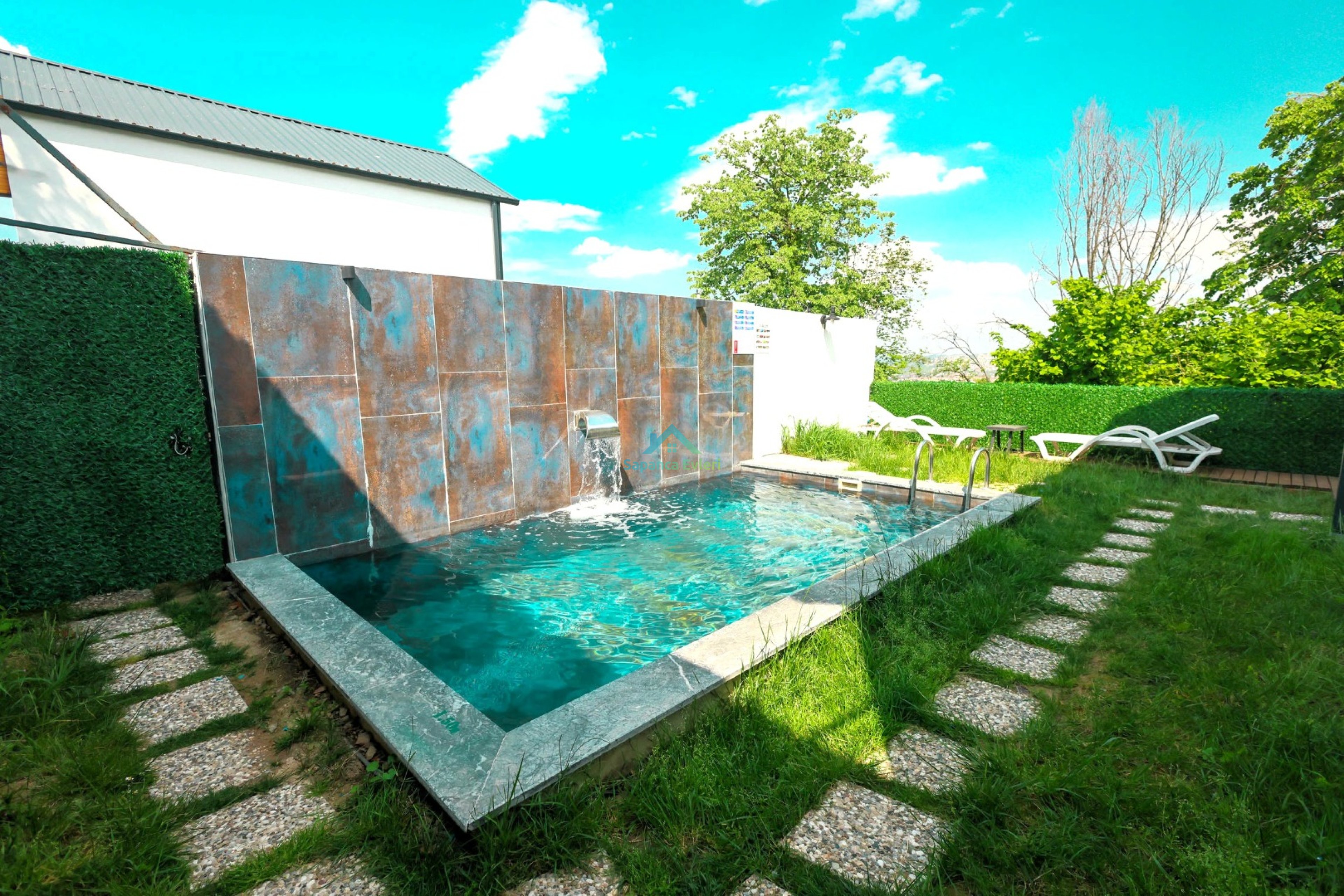 Mobile Gallery 5