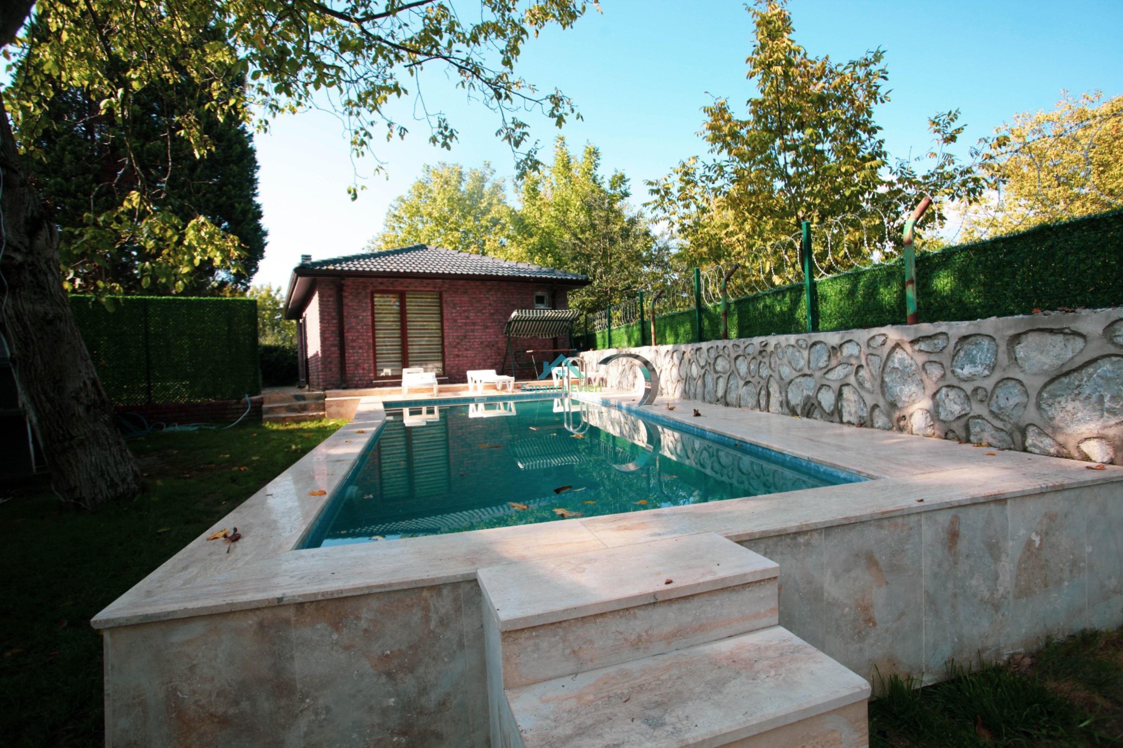 Villa Main