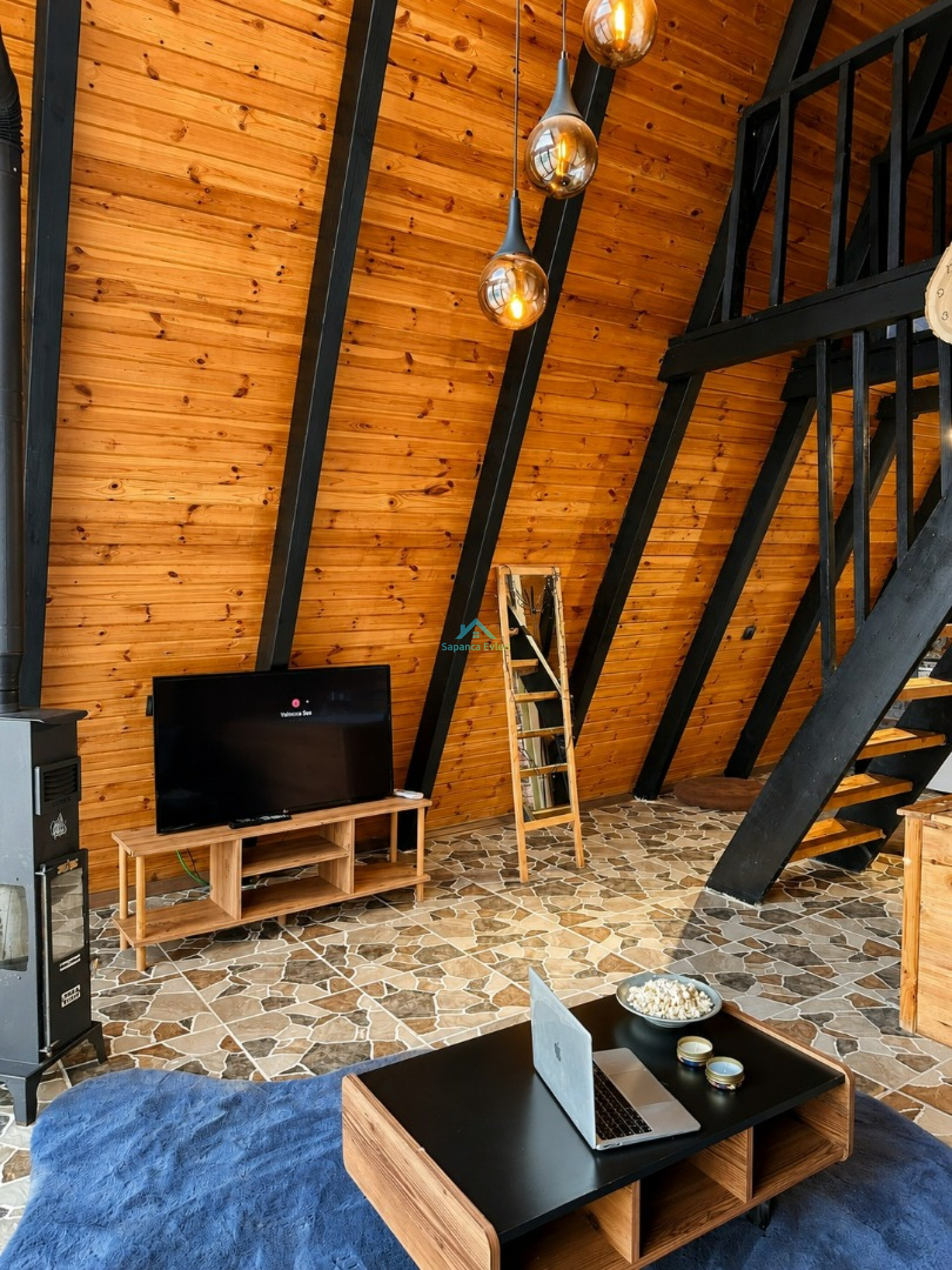 Gallery 4