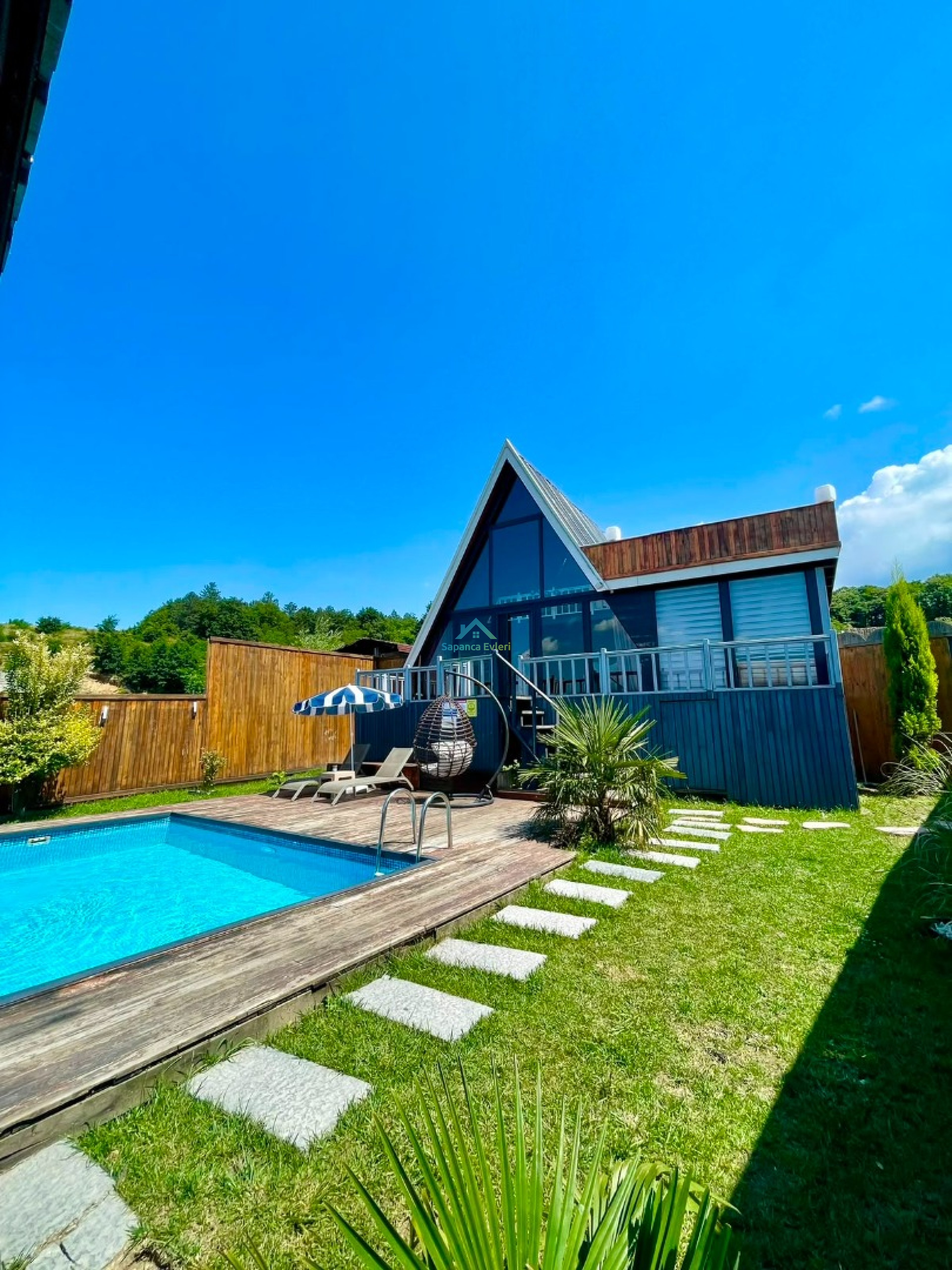 Villa Main