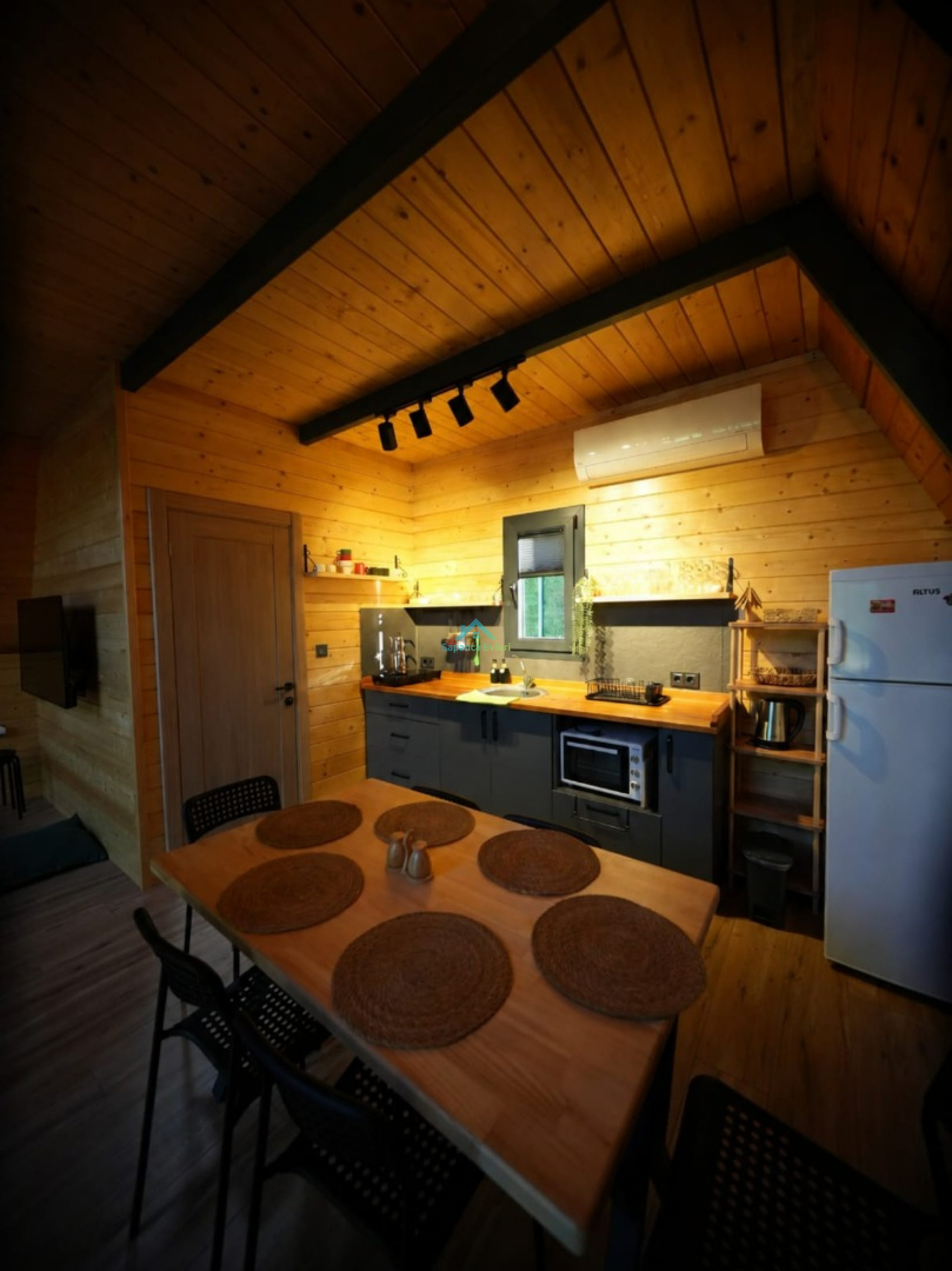 Mobile Gallery 13